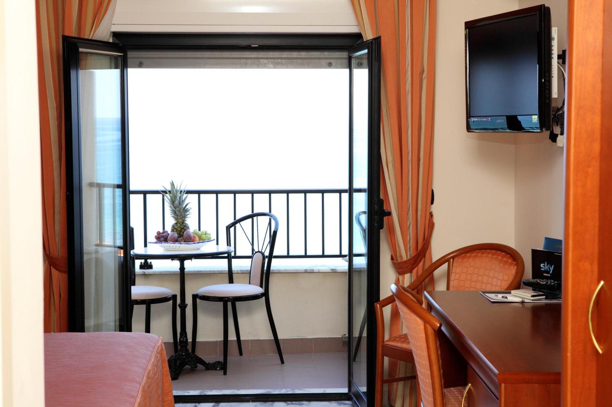 Hotel Za Maria Santo Stefano di Camastra Camera foto