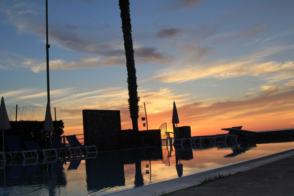 Hotel Za Maria Santo Stefano di Camastra Esterno foto