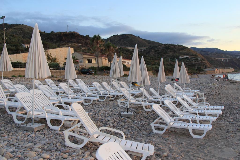 Hotel Za Maria Santo Stefano di Camastra Esterno foto
