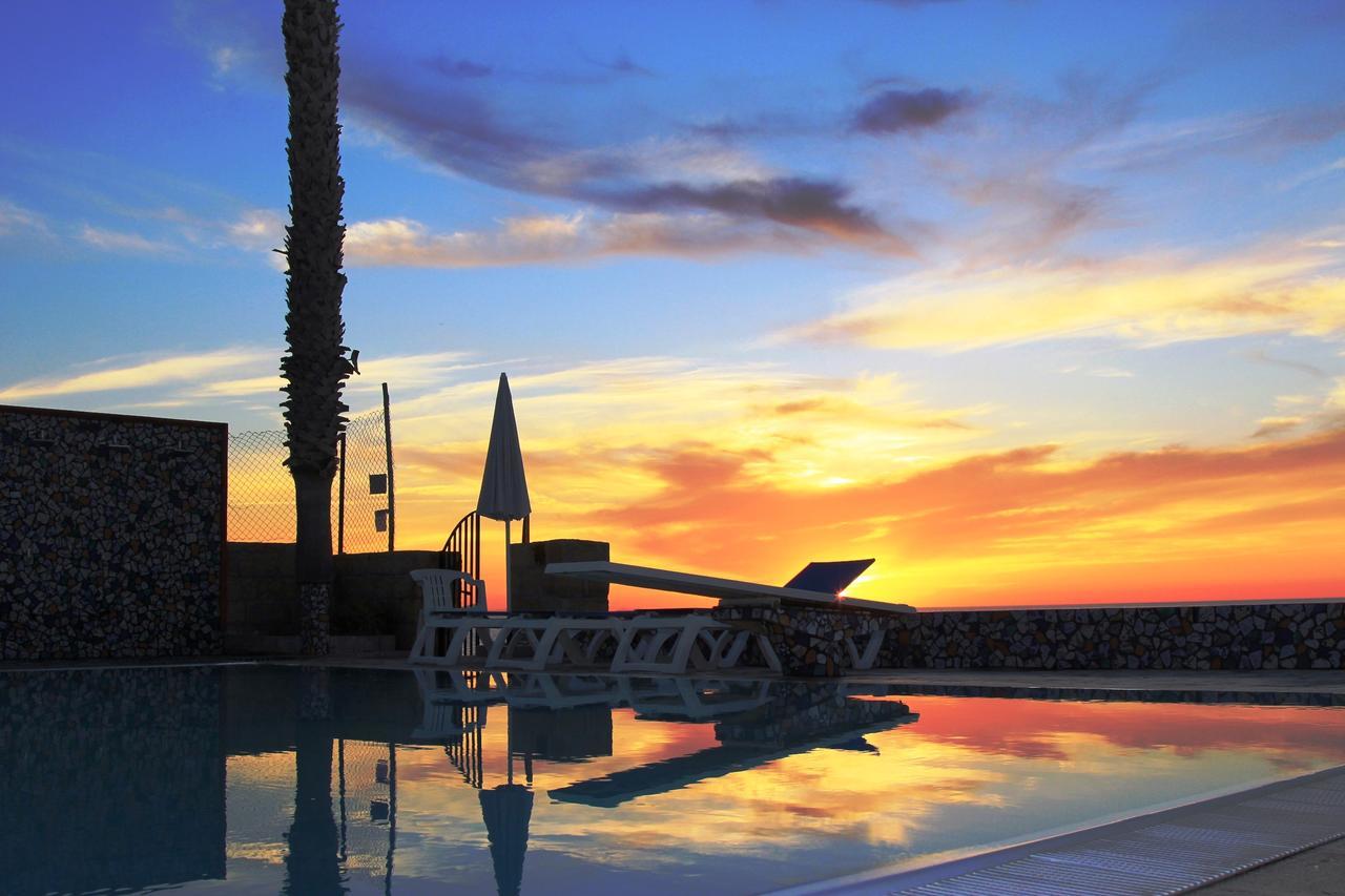 Hotel Za Maria Santo Stefano di Camastra Esterno foto